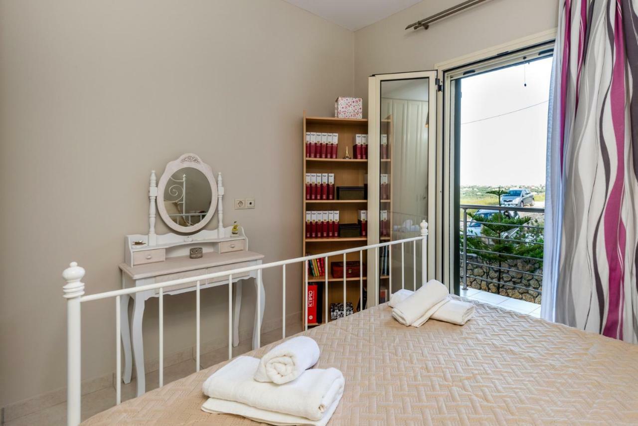 Adelinas' Apartment Αργοστόλι Εξωτερικό φωτογραφία