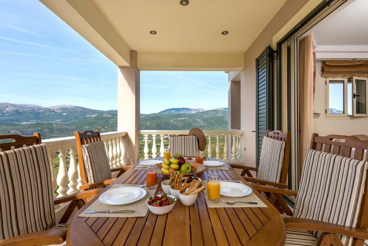 Adelinas' Apartment Αργοστόλι Εξωτερικό φωτογραφία