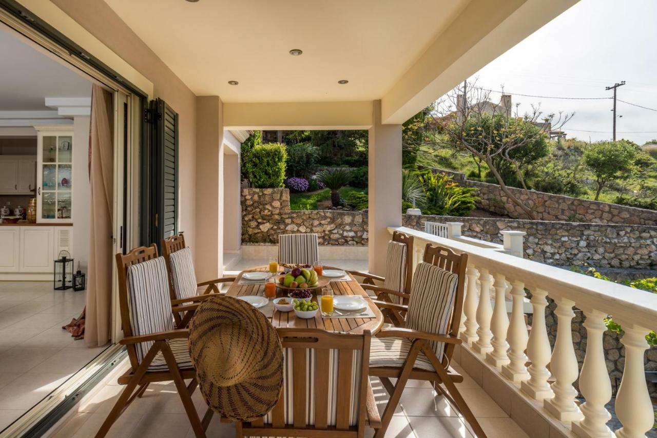 Adelinas' Apartment Αργοστόλι Εξωτερικό φωτογραφία