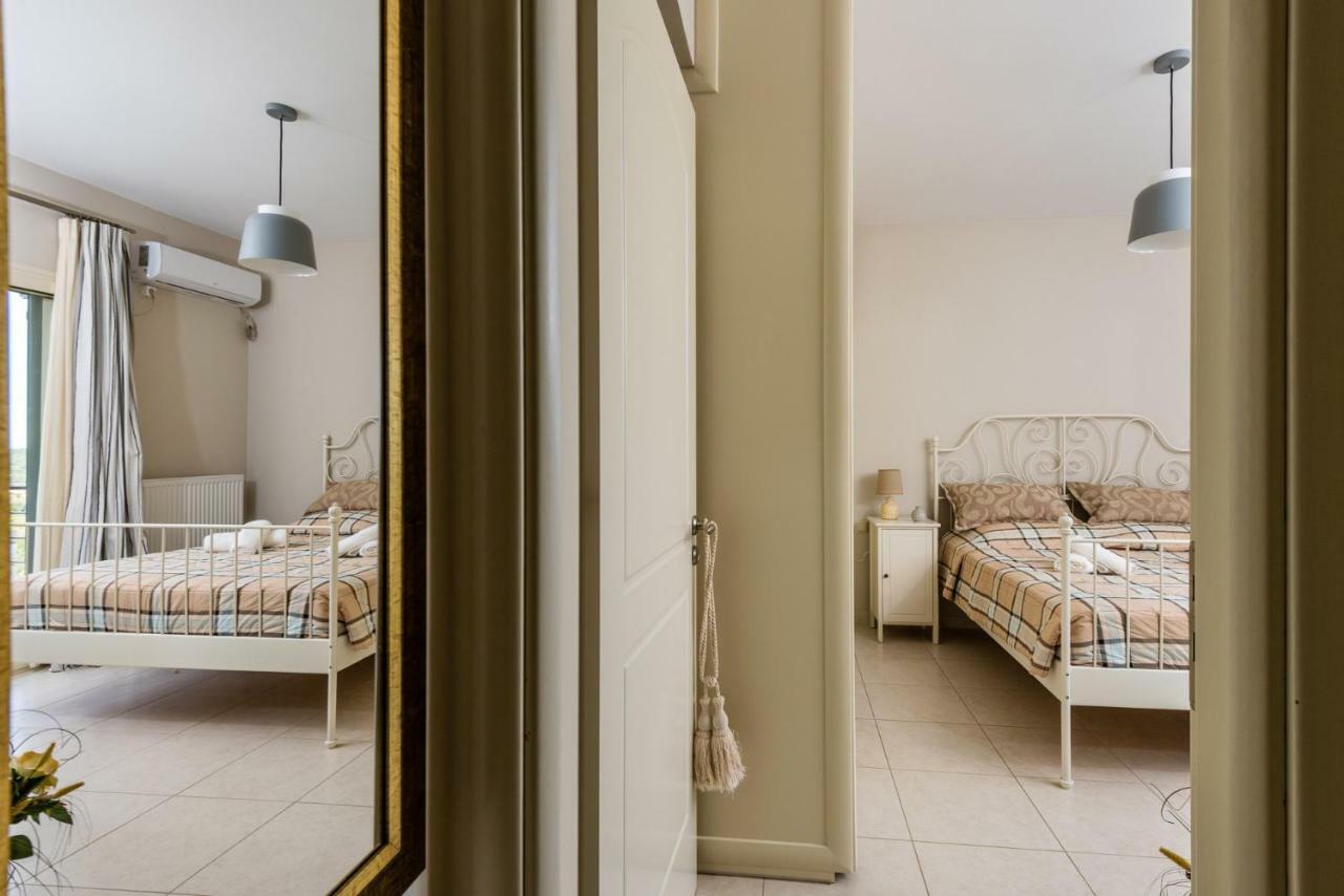 Adelinas' Apartment Αργοστόλι Εξωτερικό φωτογραφία